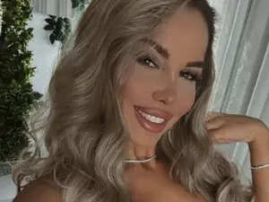 Myfreecams Best live sex cam show of ZinaSquirts