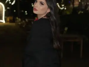 Myfreecams Private Sex Chat of SweetLuna