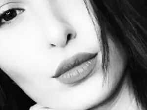 Myfreecams Watch Live Sex Cams of ReyInna