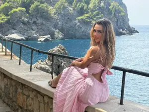 Myfreecams Sex Chat of Your_Selena