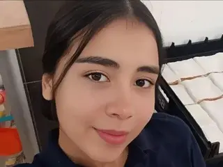 Streamate Sex Cam of Danna_Petite