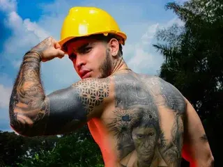 Streamate Free Live Porn of MatiasFreak