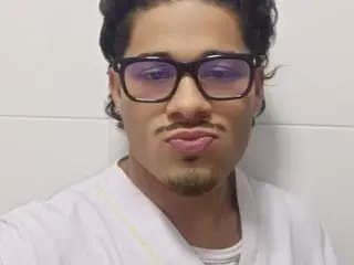 Streamate Live Porn of RyanStone77