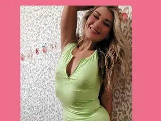 Streamate Adult Webcams of KamiliaMae