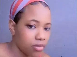 Streamate Live Porn of Dineo97