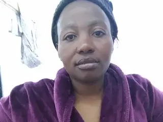 Streamate Live Sex of JUICYASSxx27