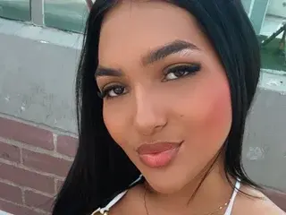 Streamate Free Live Porn of IssyDaniels