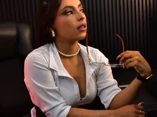 Streamate Private Sex Chat of MiiaaMonroe