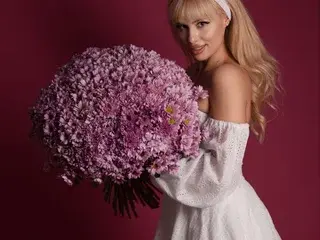 Streamate Live Sex of AdelineKing