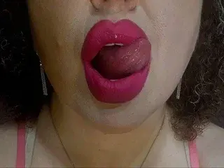 Streamate Live Sex Cam of CurvyKatty40DD