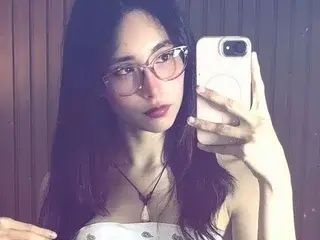 Streamate Live Sex Cam of doll_bella