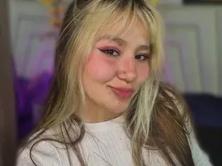 Streamate Sex Cam of Aliiceyong
