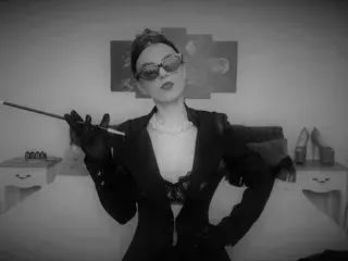 Streamate Sex Cam of MistressMadelyn