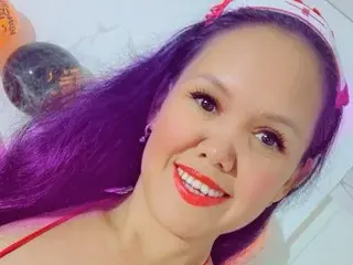 Streamate Adult Webcam of marilynbeautifullyhairybush20