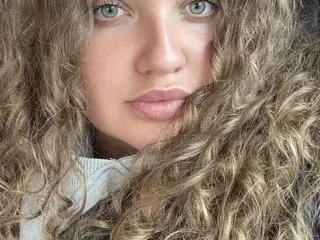 Streamate Best live sex cam show of SincereGrace