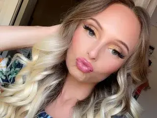 Streamate Free Porn Cam of Ashley699