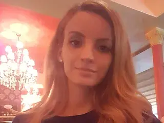 Streamate Nude Webcam of VerraSweet4You