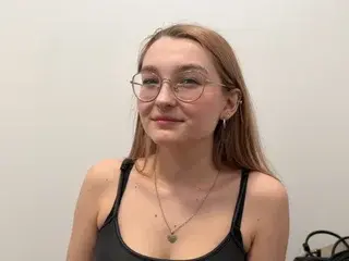 Streamate Free Live Porn of Sophie18Lux