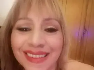 Streamate Watch Live Sex Cams of KLOEpiel
