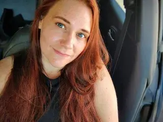 Streamate Private Sex Chat of Sneakydesire