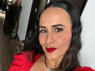 Streamate Free Porn Cam of SaraCharmy