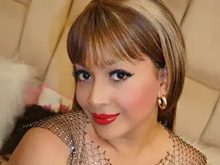 Streamate Live Sex Cam of ZanellaZanoli