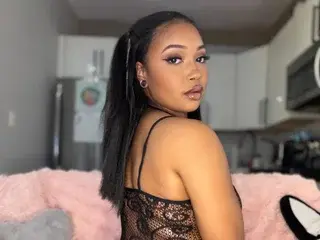 Streamate Free Porn Cam of wiccalaveyxxx