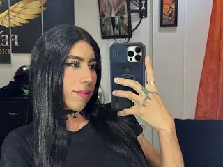 Streamate Free Porn Cam of JuliaBulette