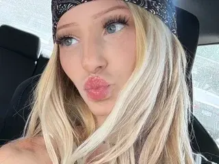 Streamate Private Sex Chat of theselenarainx