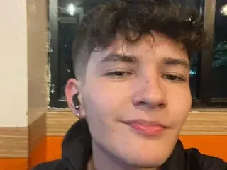 Streamate Best live sex cam show of trevor_mob