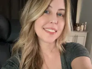 Streamate Private Sex Chat of KayBayBees