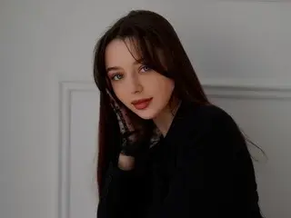 Streamate Free Live Porn of Dinara_Betri
