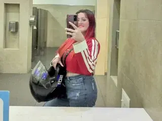 Streamate Nude Webcam of Carolinhe26