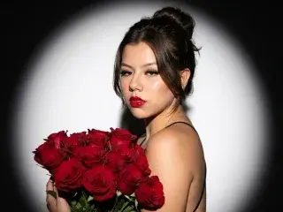 Streamate Sex Chat of SkyValentiinee