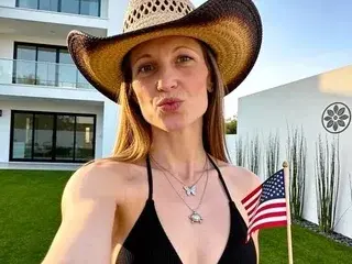 Streamate Best live sex cam show of MissIvySinclair