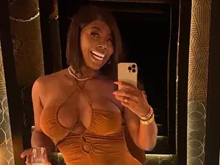 Streamate Free Live Porn of TsFoxx