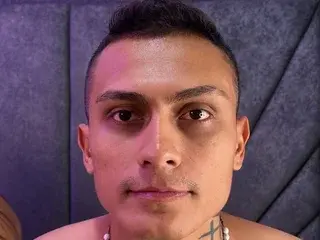 Streamate Best live sex cam show of Drake_OS