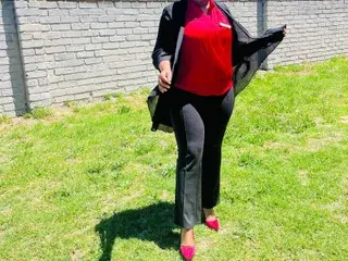 Streamate Private Sex Chat of Bustypillows20