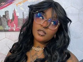 Streamate Watch Live Sex Cams of LaylaCumninngss