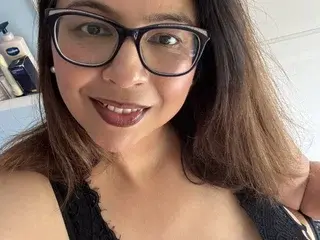 Streamate Best Webcam of Zarah_Housewife