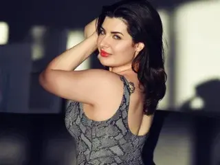 Streamate Sex Chat of SarinaSapphire