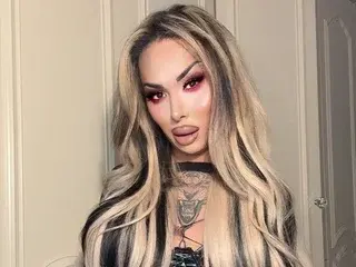Streamate Nude Webcam of MiaMaffia