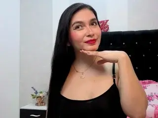 Streamate Free Porn Cam of Mara_Vega