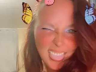 Streamate Free Live Porn of ItsKimber