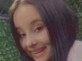 Streamate Live Sex Cam of AdelineRosa