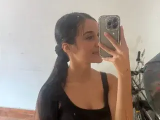 Streamate Watch Live Sex Cams of EMILYAlvernia