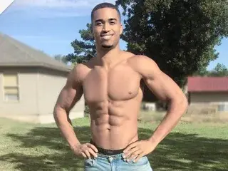 Streamate Nude Webcam of ZekeFrost