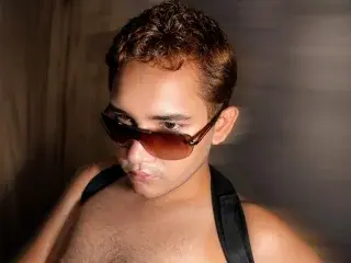 Streamate Watch Live Sex Cams of zackchandler