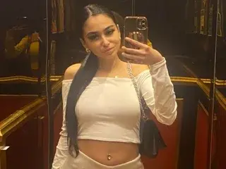 Streamate Live Porn of TinyCassy