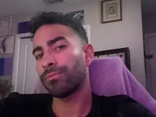 Streamate Nude Webcam of Loco365